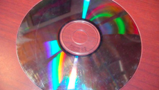 Как вернуть к жизни поцарапанный CD диск?